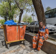 Street cleaner, Shiraz