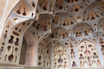Acoustic treatments in the Ali Qapu Palace, Naqsh-e Jahan Square, Esfahan